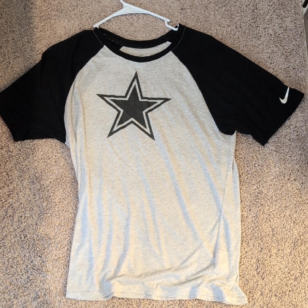 Nike Black and Gray Short Sleeve Tee